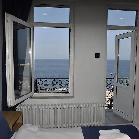 Otel Bella *