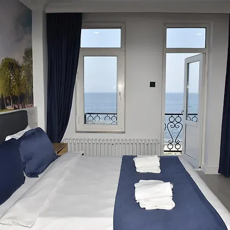 Otel Bella *