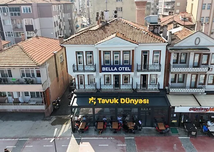 Отель Bella *